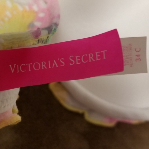 VICTORIA'S SECRET FLORAL PADDED BIKINI TOP 34C - Picture 4 of 4